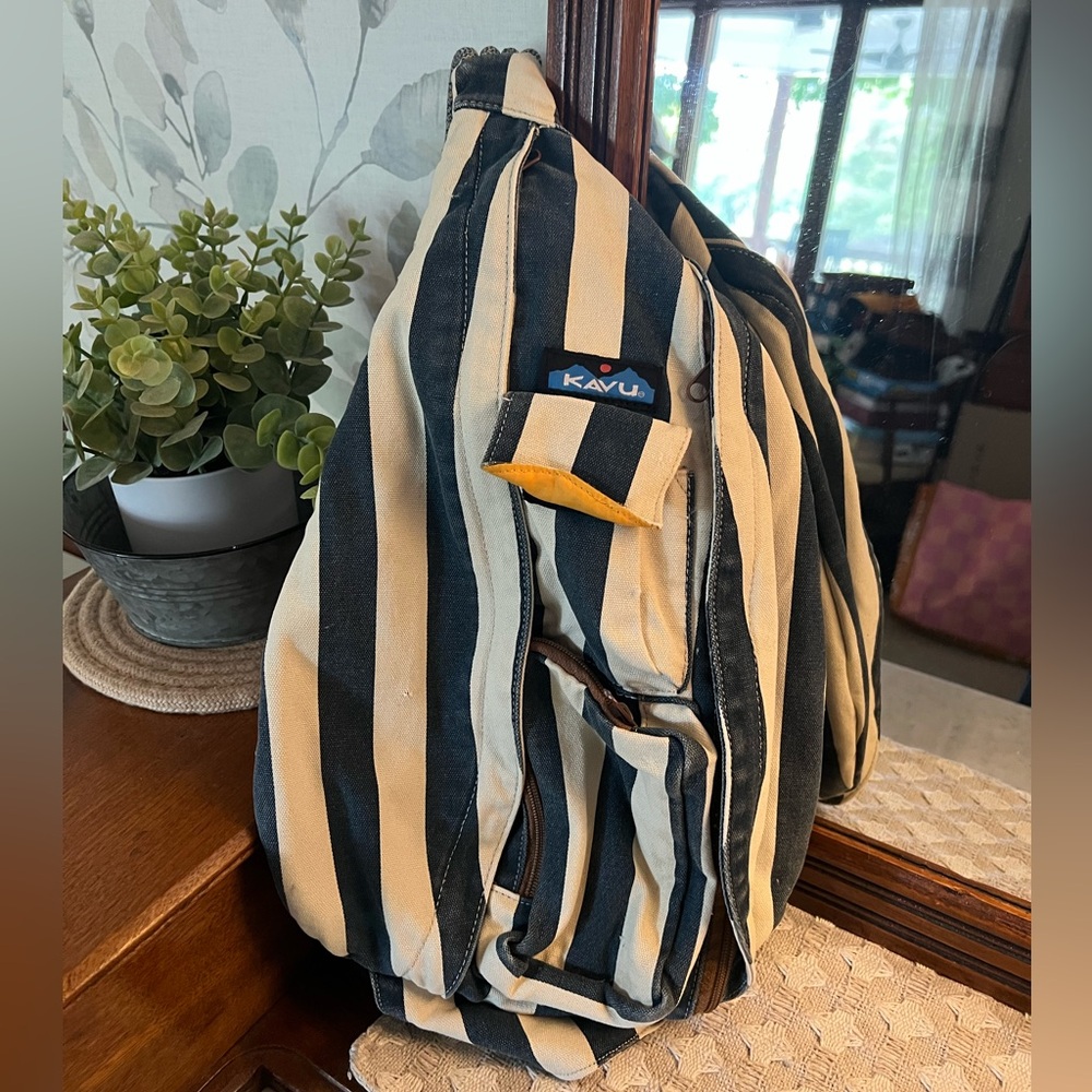 KAVU Classic Original Rope Sling Bag Outdoor‎ Canvas Striped Navy Blue & Cream